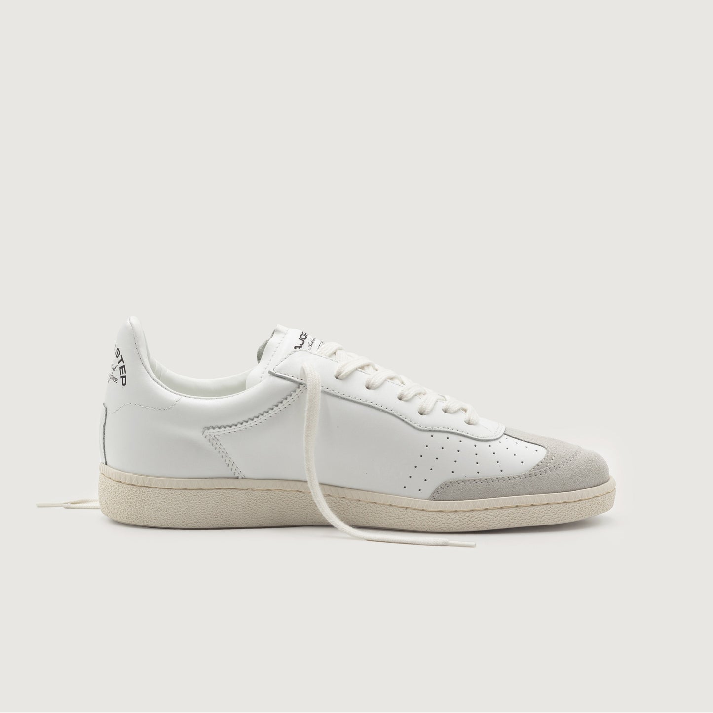 JAGGED WHITE